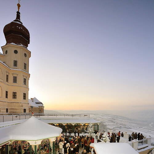 Adventlicher Zauber Göttweig - Punschterrasse / Stift Goettweig / Markus Digruber