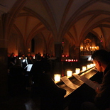 Nacht der 1000 Lichter - Taizégebet in der Krypta